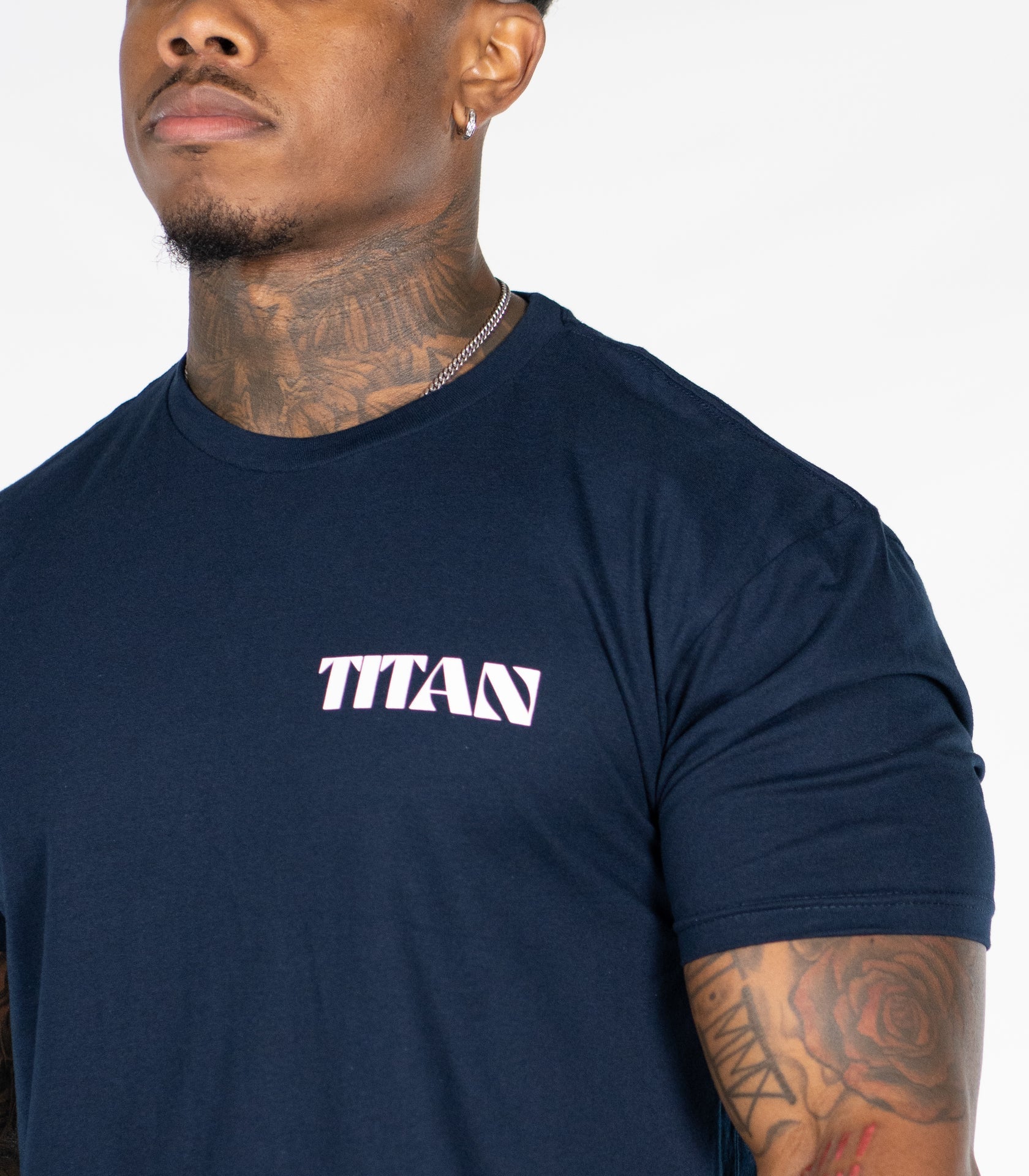 CONQUER Tee - Titan