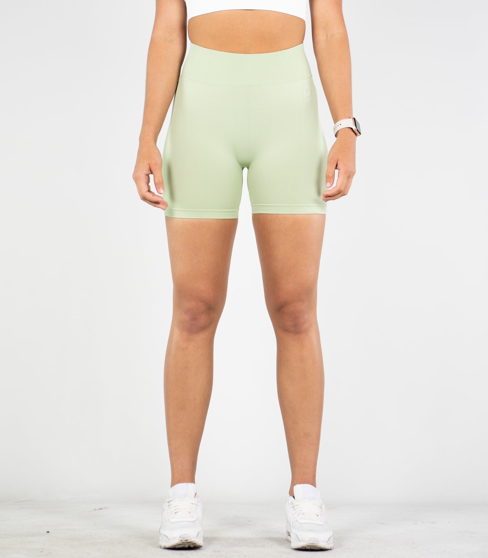 Better Bodies Seamless Scrunch Shorts - Washed Green – Urban Gym Wear